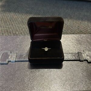 Elegant Silver Ring with Gemstone